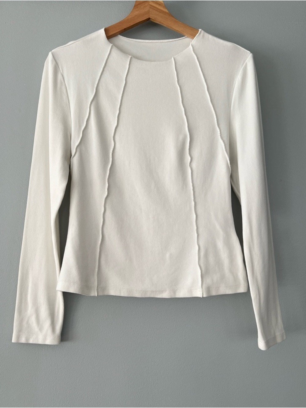 Kirundo Classic White Long-Sleeve Seam-Detail Tee